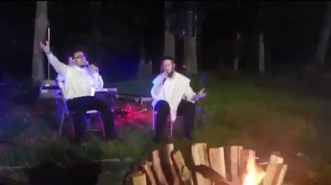עטיפת האלבום של קומזיץ אברהם מרדכי שווארץ %26 ליפא שמלצער
