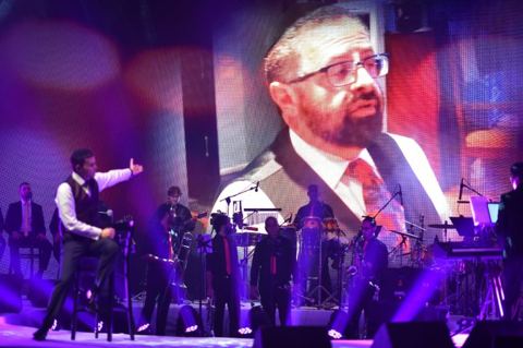 עטיפת האלבום של עם  סגולה