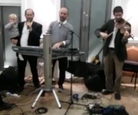 עטיפת האלבום של דואט חדש