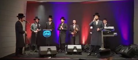 עטיפת האלבום של שירי רחל אמנו