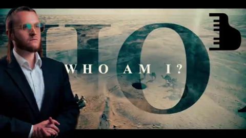 עטיפת האלבום של לייבי וידער - WHO AM I