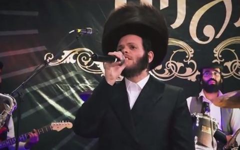 עטיפת האלבום של נישט געדייגעט אידן