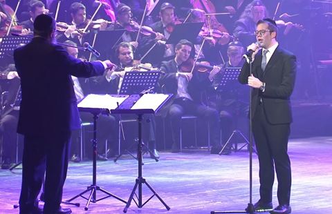 עטיפת האלבום של ממקומך