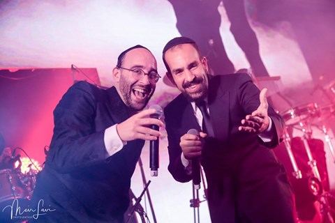 עטיפת האלבום של אירוע השקת אלבומו החדש של פיני איינהורן