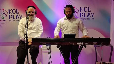 עטיפת האלבום של שלמה כהן - עלה קטן (לייב)