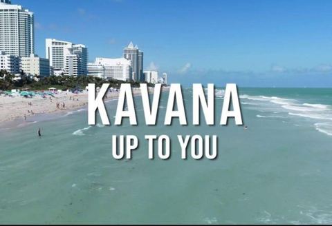 עטיפת האלבום של Up To You